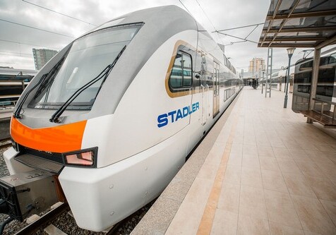 Стоимость проезда в бизнес-классе поезда Баку-Гянджа снижена на 50%