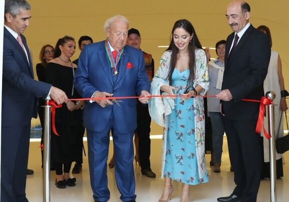 Лейла Алиева приняла участие в открытии выставки Зураба Церетели в Баку (Фото)
