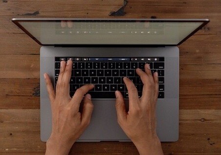 Apple создает революционную клавиатуру для Macbook
