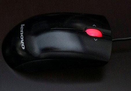 Lenovo представила «умную» компьютерную мышь