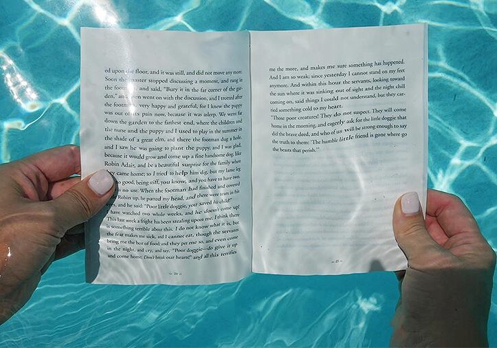 Два отеля во Флориде открыли подводные библиотеки