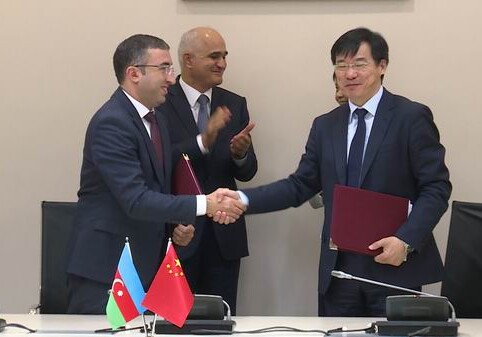 Кыргызстан создаст с Азербайджаном совместные предприятия