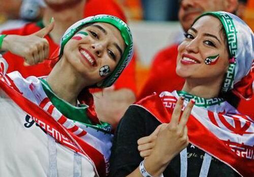В Иране впервые за 40 лет на футбольный матч пустят женщин