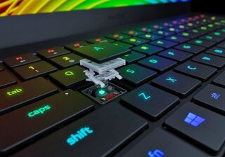 Презентован ноутбук Razer Blade 15 с первой в мире оптической клавиатурой