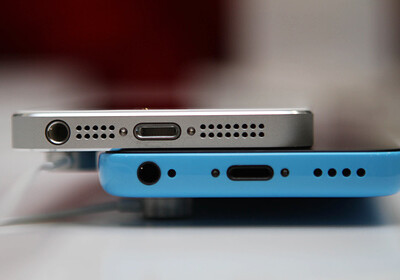 Apple предупредила клиентов: старые iPhone отключат от интернета