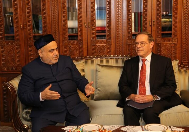 Шейхульислам на встрече с послом США заявил о невыполнении армянским религиозным лидером соглашений