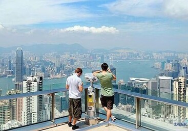 Гонконг возглавил рейтинг самых посещаемых туристами городов