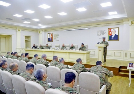 Закир Гасанов подвел итоги учебного года в Вооруженных силах АР (Фото)