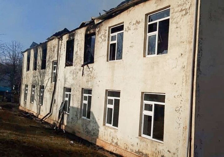 Пожар в губинской школе: эвакуирован 21 ученик - Школьники продолжат обучение в ближайшем учебном заведении