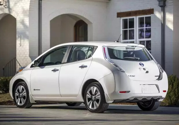 Uber и Nissan договорились о поставке электромобилей 