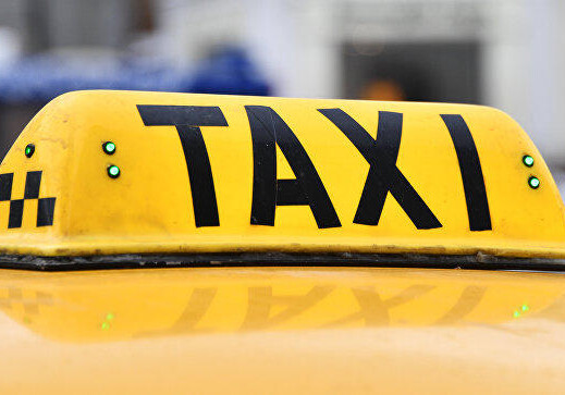 В период карантина в Азербайджане будут приостановлены услуги такси на личных автомобилях