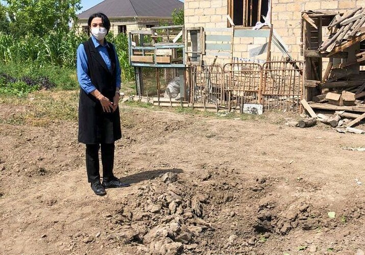 Омбудсмен посетила дома, разрушенные в результате обстрела ВС Армении (Фото)