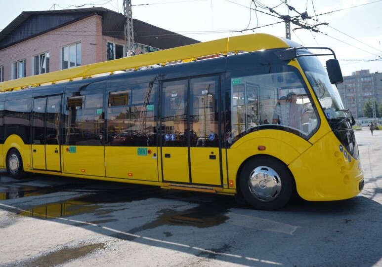 Чистый мир: Исмаиллы запускает в эксплуатацию электробусы