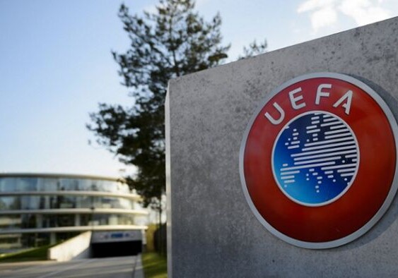 УЕФА может позволить зрителям посетить еврокубковые матчи