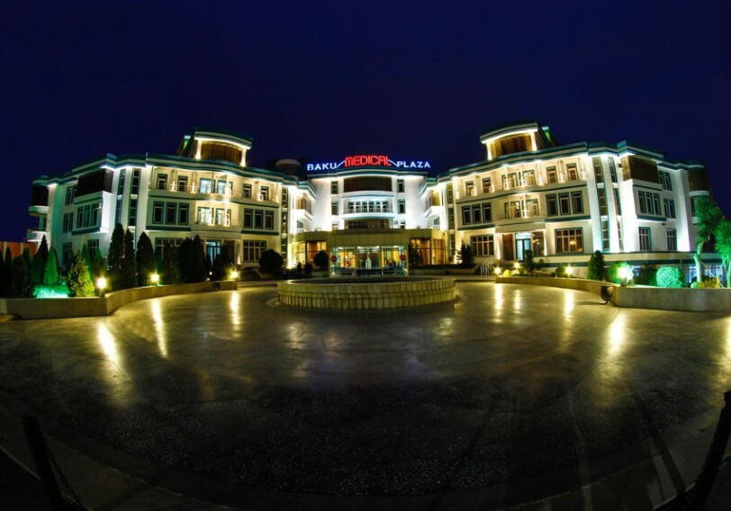 В Baku Medical Plaza ограблен врач