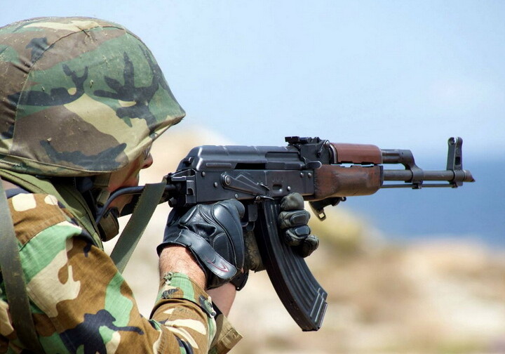 Части ВС Армении вновь нарушили перемирие – используя пулеметы и снайперские винтовки