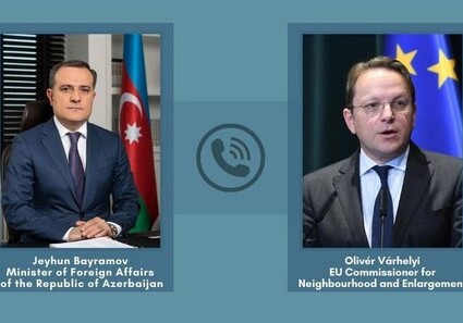 Между главой МИД Азербайджана и комиссаром ЕС состоялась телефонная беседа