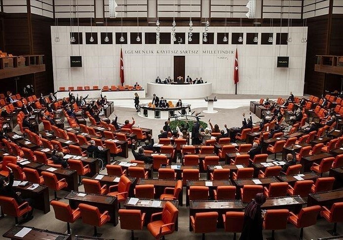 Парламент Турции осудил резолюцию Сената Франции по Карабаху