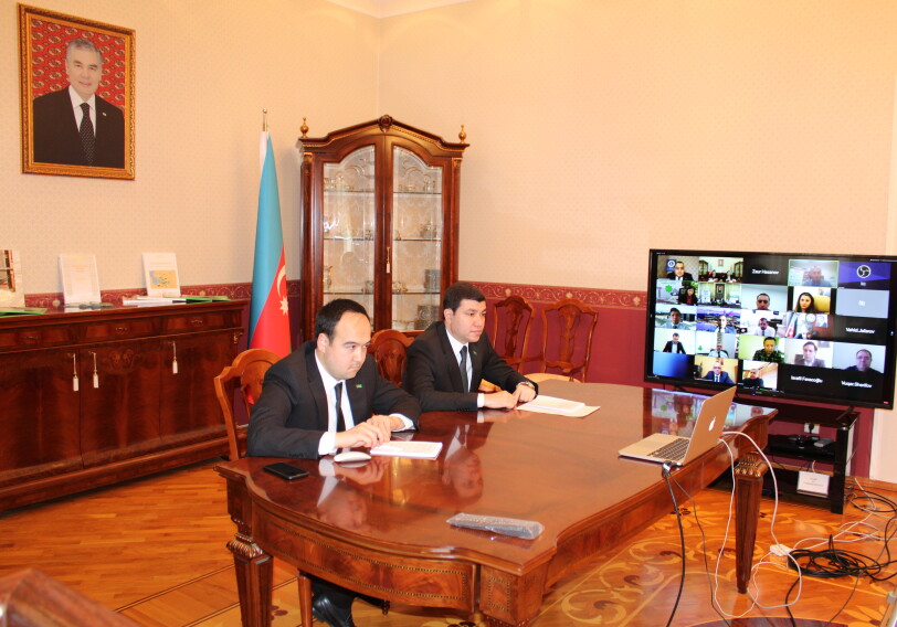 Туркменистан и Азербайджан обсудили укрепление партнерства между деловыми кругами (Фото)