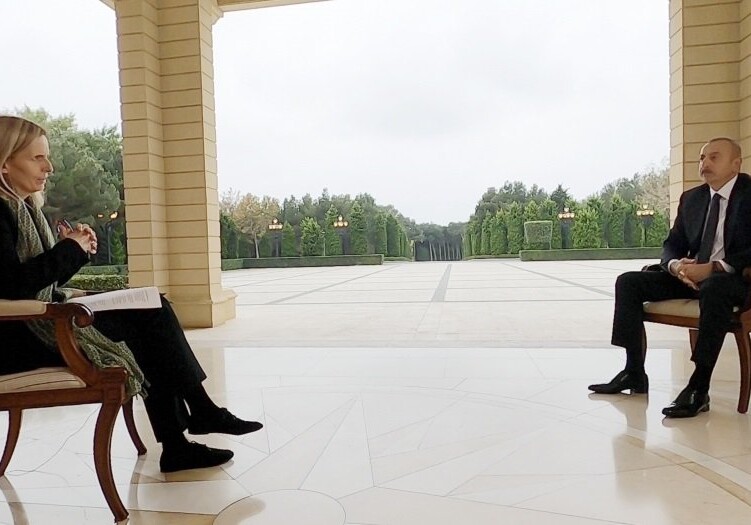 Как весь мир рукоплещет мастер-классу от президента Азербайджана (Видео)