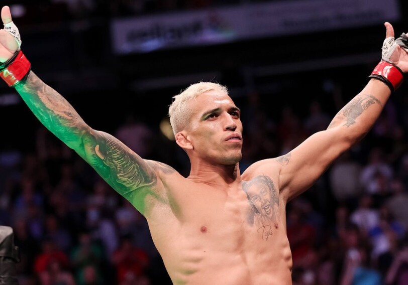 Оливейра «задушил» Порье, Пенья - Нуньес - Видео лучших моментов турнира UFC 269
