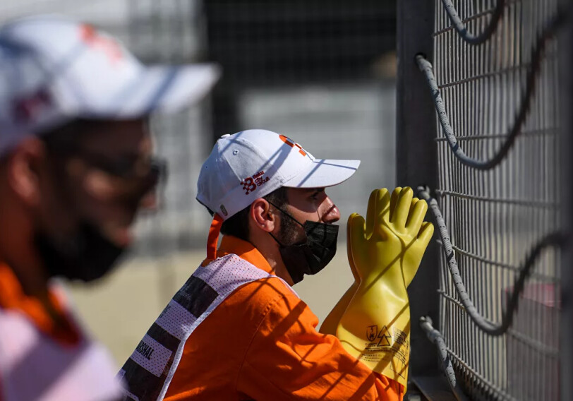 Организаторы гонки “Формулы-1“ в Баку обратились к лицам старше 16 лет