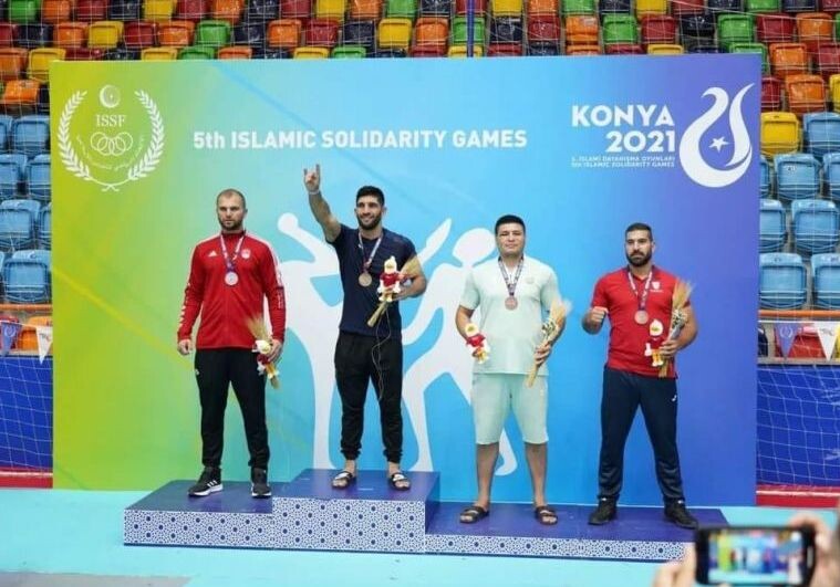 Кикбоксер Бахрам Раджабзаде стал чемпионом Исламиады