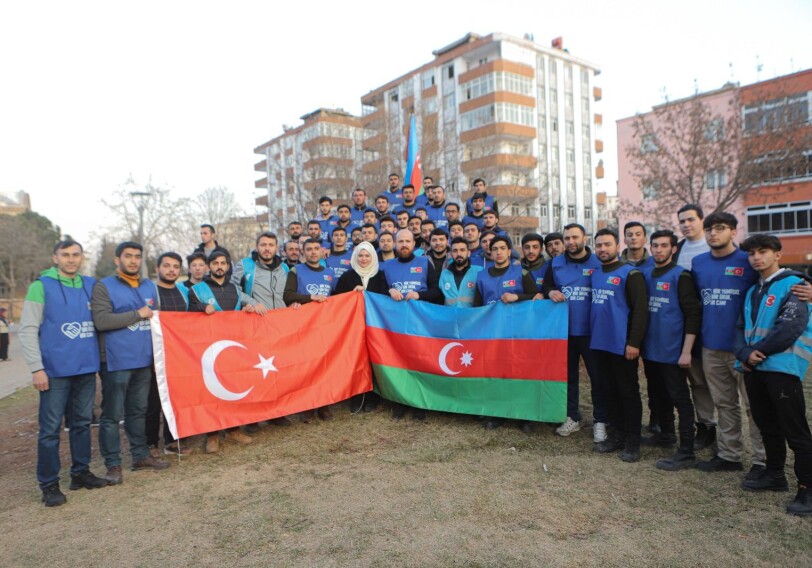 Билал Эрдоган ознакомился с деятельностью азербайджанских волонтеров в Турции (Фото-Видео)