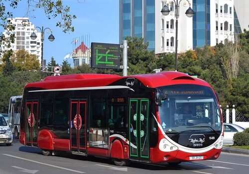 Завтра в Баку изменится схема движения 6 автобусных маршрутов