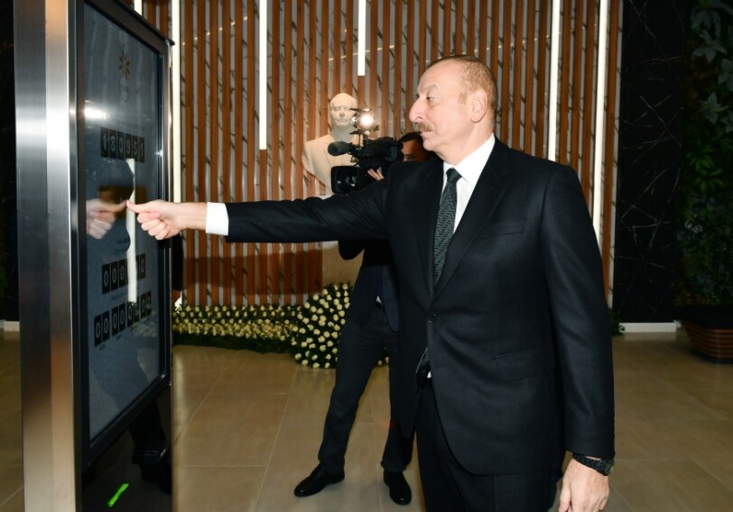 Президент Ильхам Алиев принял участие в открытии «Бакинского дома МСБ» (Фото)