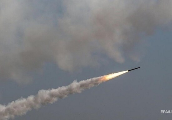 Россия выпустила ракеты по Киеву