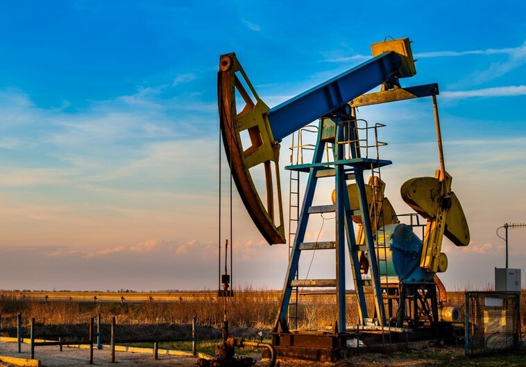 Цена азербайджанской нефти превысила 92 доллара