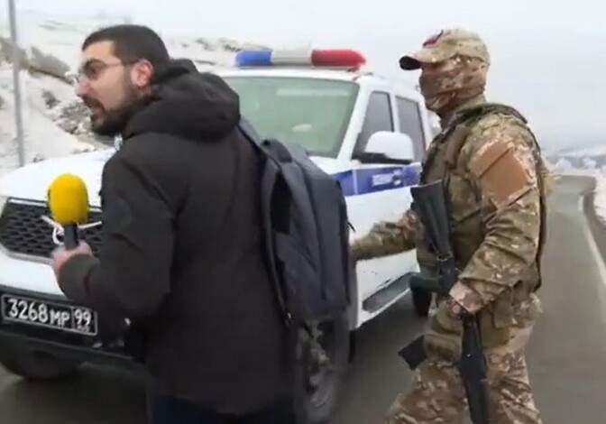 «Я не уйду, это территория Азербайджана» – Ответ журналиста миротворцам (Видео)
