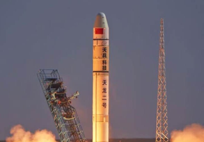 Китай запустил первую в мире ракету, работающую на угольном топливе