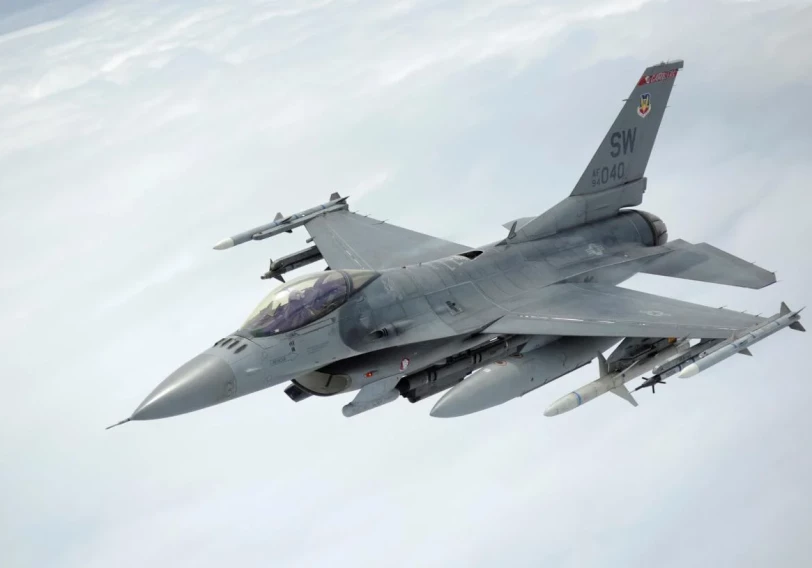 «Обучение украинских пилотов на истребителях F-16 уже началось» – Боррель