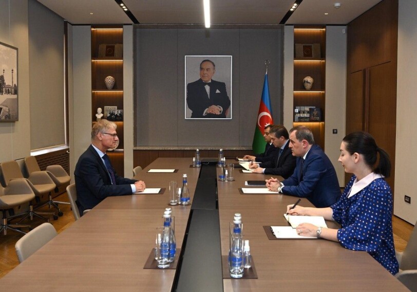 Джейхун Байрамов встретился с послами Австрии и Германии, завершившими деятельность в Азербайджане (Фото)
