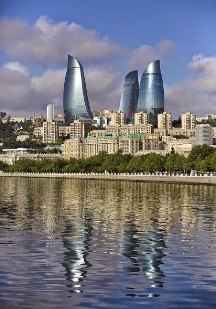 В Баку и на Абшеронском полуострове будет переменная облачность, в основном без осадков