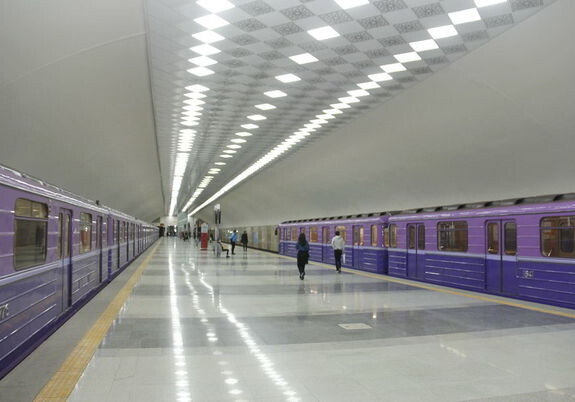 В бакинском метро запущены семивагонные составы (Фото)