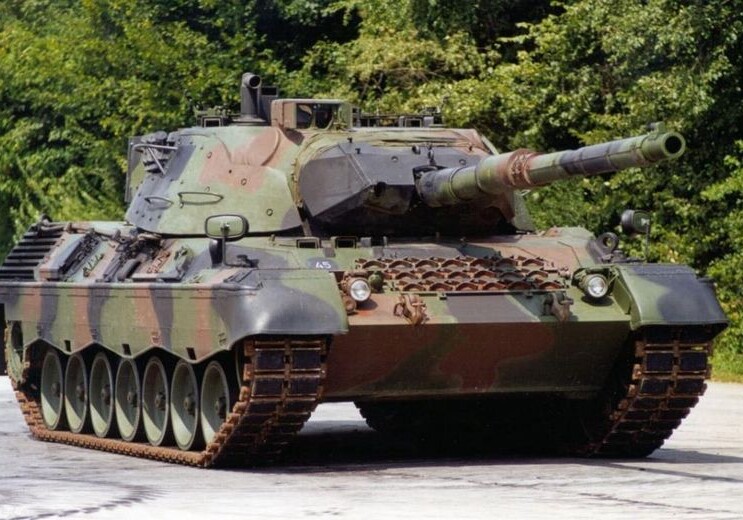 Германия одобрила поставку 178 танков Украине