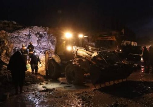 В ликвидации последствий землетрясения в Турции задействованы 725 специалистов МЧС Азербайджана