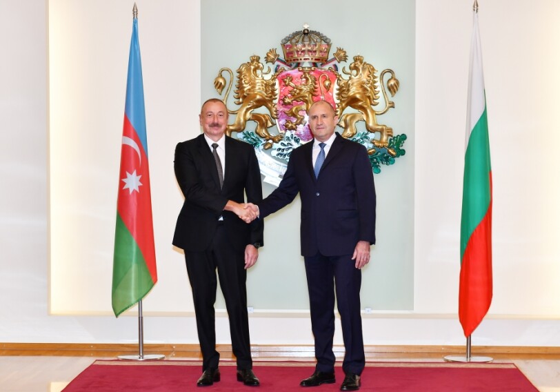 Состоялась встреча президентов Азербайджана и Болгарии один на один (Фото)