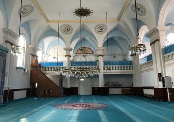 В бакинской мечети произошла кража