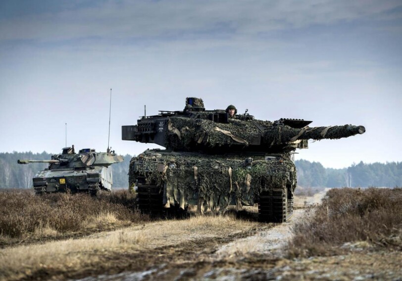 Зеленский: «Украине нужно 300-500 танков»