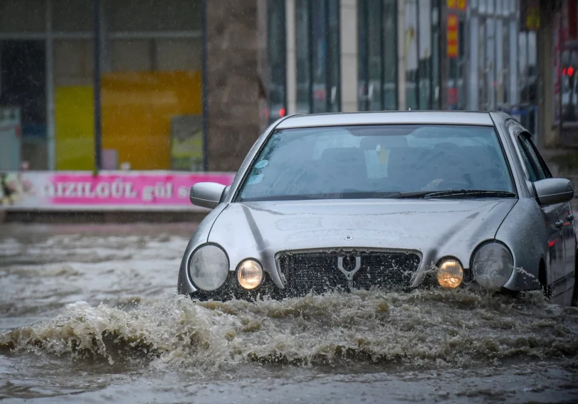 Как спасти Баку от дождевых потопов? - Отвечают эксперты