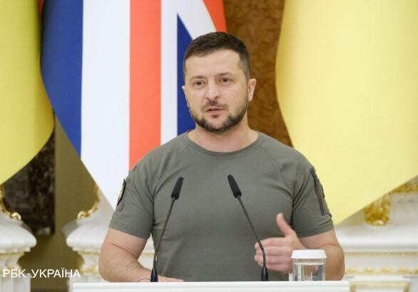 Зеленский упразднил украинскую делегацию в Трехсторонней контактной группе