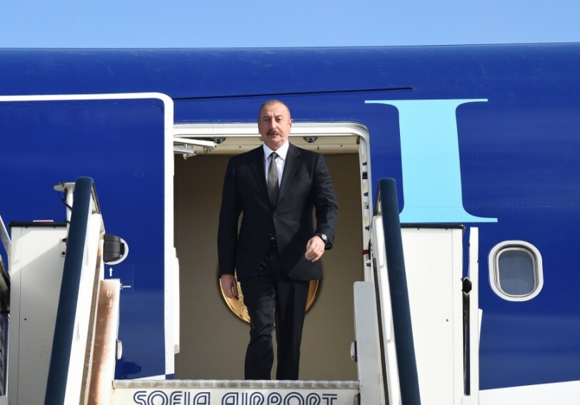 Президент Азербайджана прибыл с визитом в Болгарию (Фото)