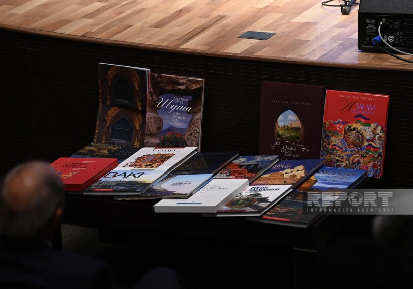 Презентованы книги «Заветный город Шуша» и «Шуша. Звезда Карабаха» (Фото)