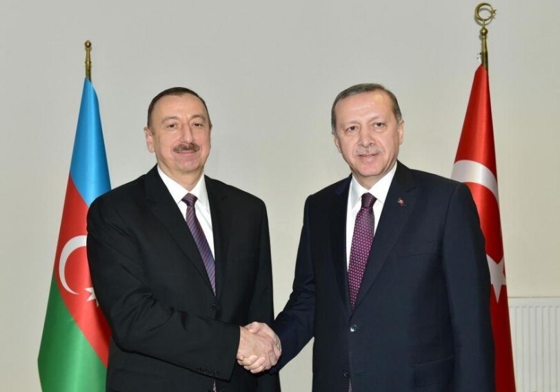 Эрдоган поздравил Ильхама Алиева с возвращением Лачина под контроль Азербайджана