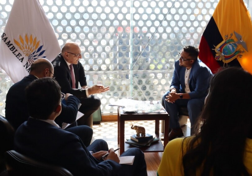 Помощник Первого вице-президента провел встречи с официальными лицами Эквадора (Фото)