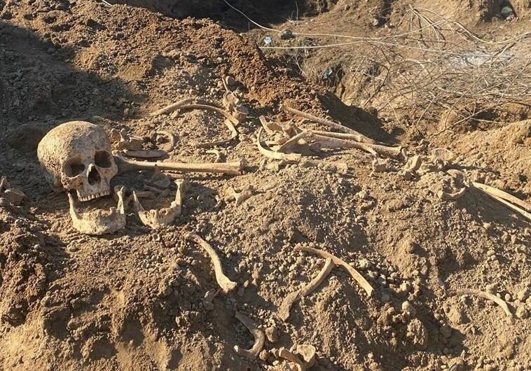 При раскопках в Агдаме обнаружены человеческие останки
